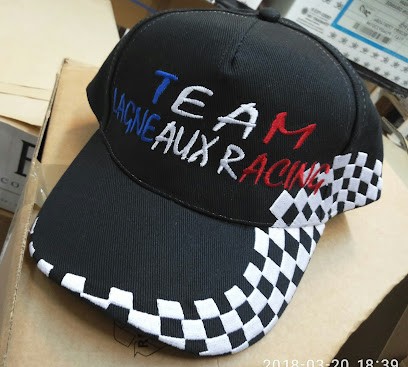 DE A FIL, Magasin de Vêtements à Marseille 06