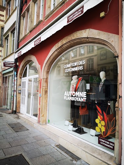 Comptoir des Cotonniers, Magasin de Vêtements à Strasbourg