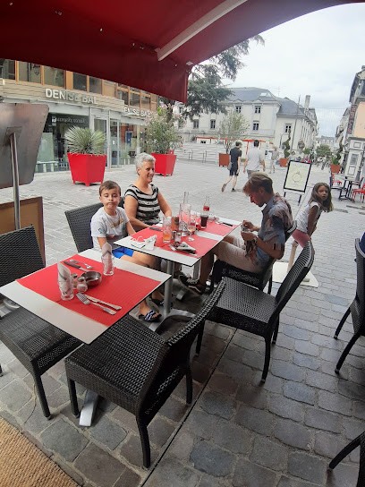 Denise Bal, Magasin de Vêtements à Tarbes