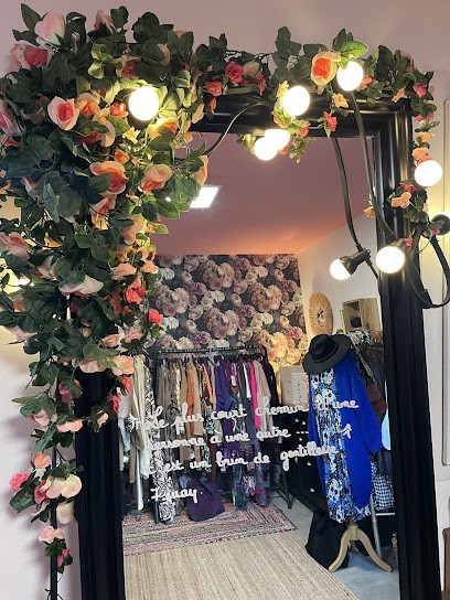 Seven May, Magasin de Vêtements à Saint-Alban-Leysse