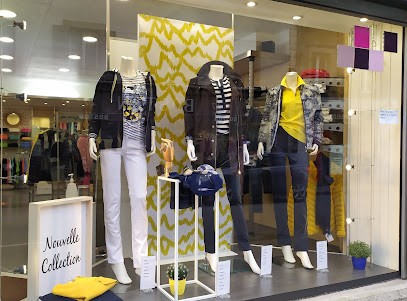 Julie, Magasin de Vêtements à Landivisiau