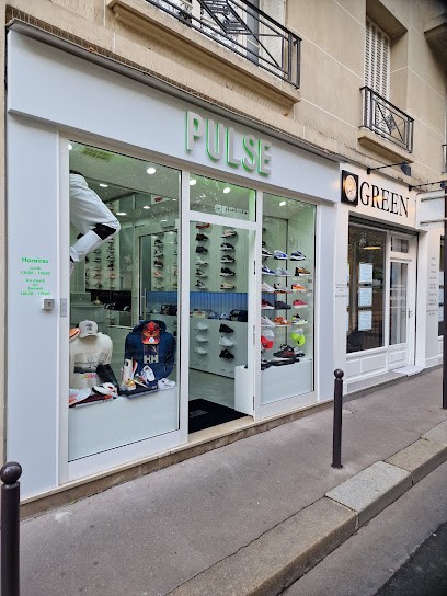 Pulse Sneakers Streetwears Paris 15, Magasin de Vêtements à Paris 15