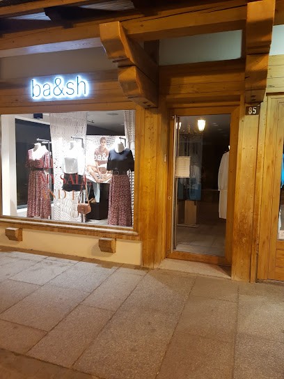 Ba&sh - Megève, Magasin de Vêtements à Megève