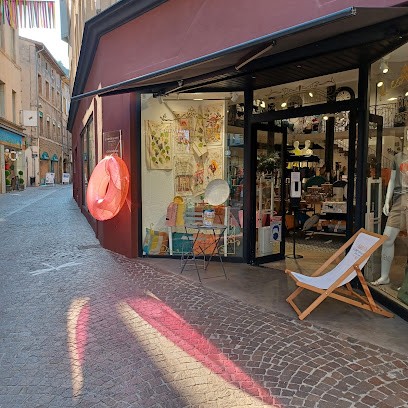 Le Comptoir de Sophie, Magasin de Vêtements à Tournon-sur-Rhône