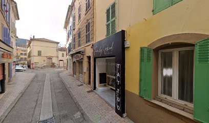 Le Printemps, Magasin de Vêtements à Solliès-Pont