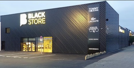BLACKSTORE, Magasin de Vêtements à Mayenne