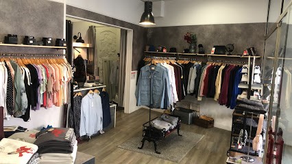 D’griff Industry, Magasin de Vêtements à Aiguilhe