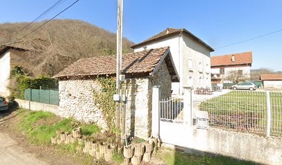 Szymanski Laurent Adam, Magasin de Vêtements à Apprieu