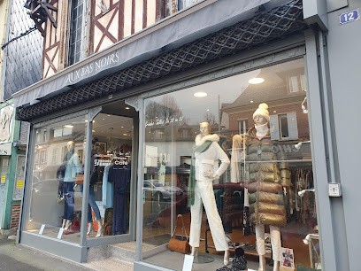 Aux Bas Noirs, Magasin de Vêtements à Pont-l'Évêque