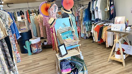 Lamaii Shop, Magasin de Vêtements à Sonnay