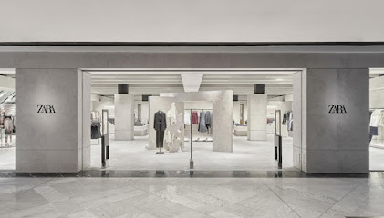 Zara Magasin De Vêtements au Chesnay-Rocquencourt