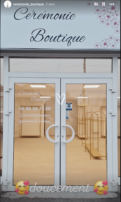 Cérémonie Boutique Robe De Mariée, Cortège Femmes Et Enfants, Communion Et Baptême Magasin De Vêtements à Marly
