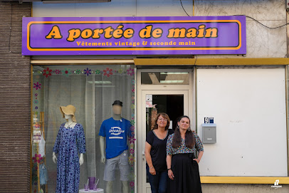 A Portée De Main Magasin De Vêtements à Moissac
