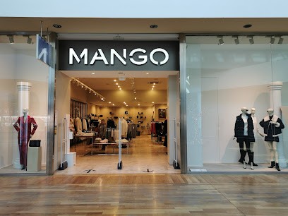 MANGO, Magasin de Vêtements à Sens