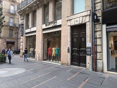 Burton of London, Magasin de Vêtements à Toulouse