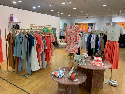 Tara Jarmon Galeries Lafayette Metz Magasin De Vêtements à Metz