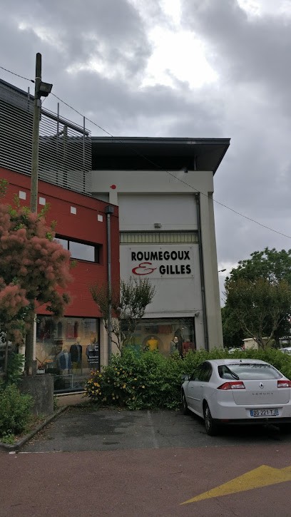 Roumegoux And Gilles, Magasin de Vêtements à Gradignan