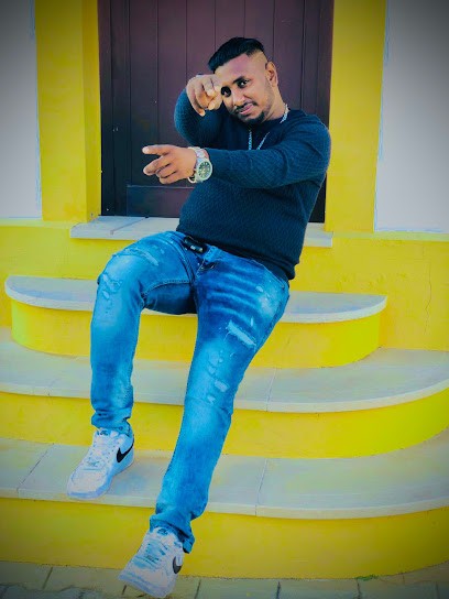 SQUAAD Paris, Magasin de Vêtements à Argenteuil