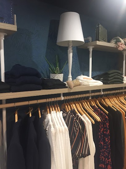 Entre Nous Les Pieux, Magasin de Vêtements aux Pieux