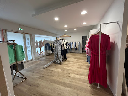 Les Pépites De Carole Et Lucie Femme Magasin De Vêtements à Plabennec
