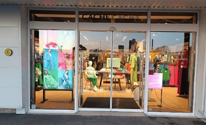 Cache Cache, Magasin de Vêtements à Mellac