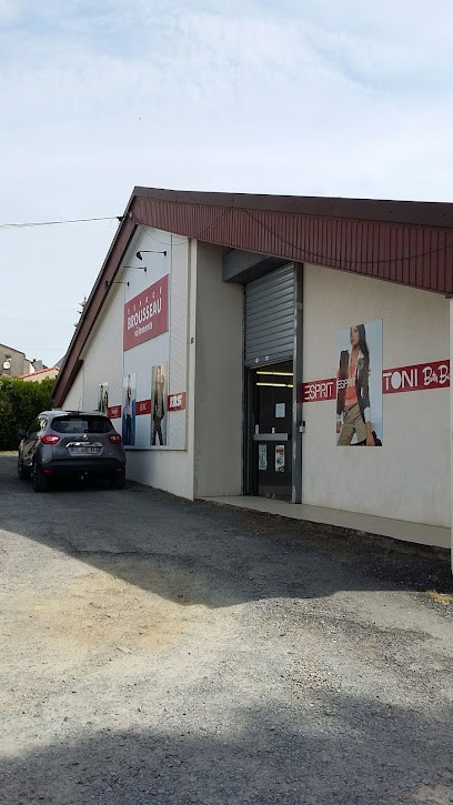 Brousseau Vêtements, Magasin de Vêtements aux Epesses