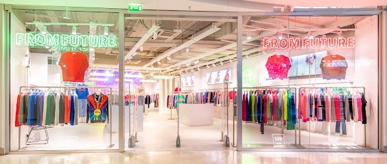 FROM FUTURE - Beaugrenelle, Magasin de Vêtements à Paris 15