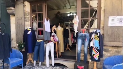 La Cerise Sur Le Bateau Partenaire Agréé Petit Bateau, Magasin de Vêtements à Vitré