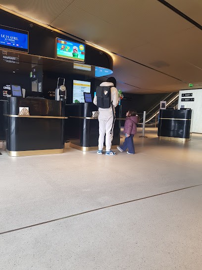 French Deal, Magasin de Vêtements à Paris 18