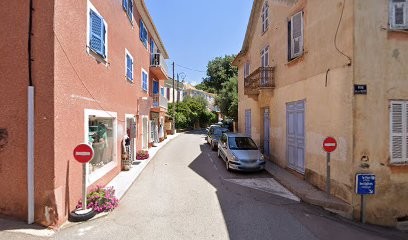 Boutique MPB, Magasin de Vêtements à Cargèse
