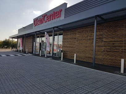 Magasin DistriCenter Fumel/Montayral, Magasin de Vêtements à Montayral