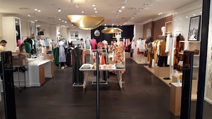 CAROLL, Magasin de Vêtements à Saint-Genis-Laval