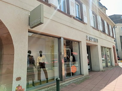 ESPRIT, Magasin de Vêtements à Haguenau