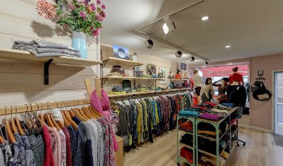 Drôles De Dames, Magasin de Vêtements à Fouesnant