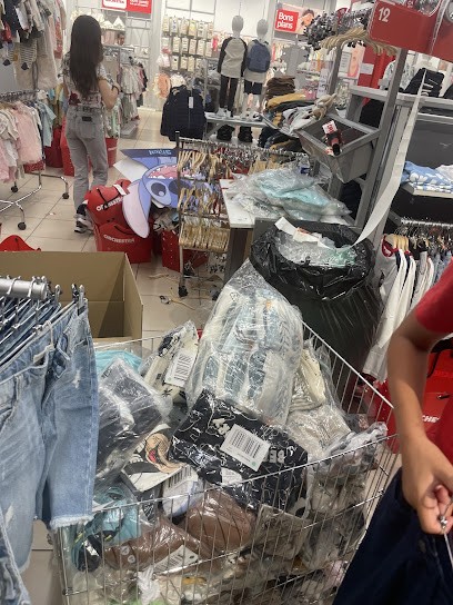 Orchestra VAULX EN VELIN, Magasin de Vêtements à Vaulx-en-Velin