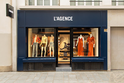 L'agence, Magasin De Vêtements à Paris 03