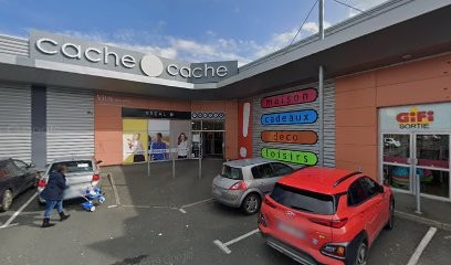 Bréal, Magasin de Vêtements à Paimpol