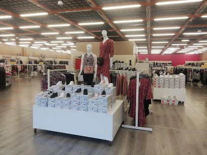 La Halle Nogent Le Rotrou, Magasin de Vêtements à Nogent-le-Rotrou