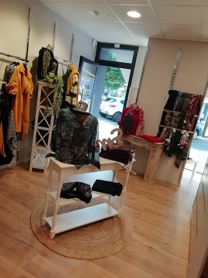 Amataille, Magasin de Vêtements à Saint-Hilaire-du-Harcouët