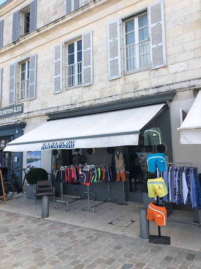 Napapijri St Martin De Re, Magasin de Vêtements à Saint-Martin-de-Ré