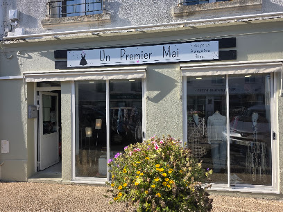 Un Premier Mai Magasin De Vêtements à Bannalec