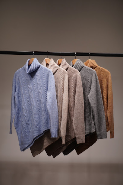 L'ora Magasin De Vêtements à Bailly-Romainvilliers