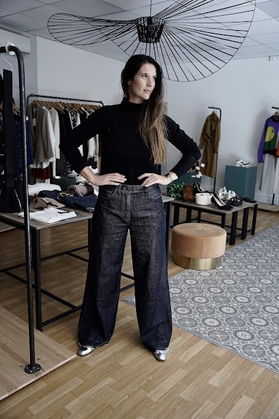 Mademoiselle Inédite, Magasin de Vêtements à Narbonne