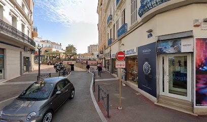 CAROLL, Magasin de Vêtements à Saint-Raphaël