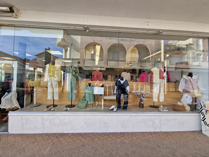 Côt Bord De Mer Magasin De Vêtements à Soulac-sur-Mer