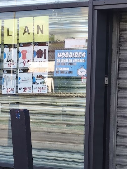 100% DES MARQUES, Magasin de Vêtements à Saint-Brice-sous-Forêt