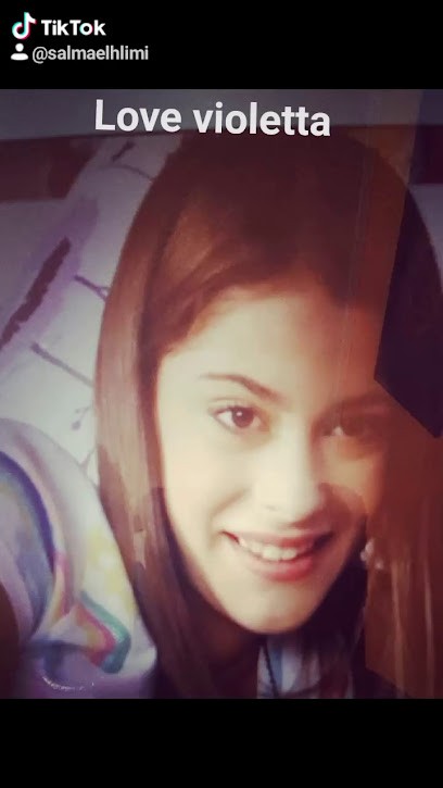 Mango, Magasin de Vêtements à Thiais