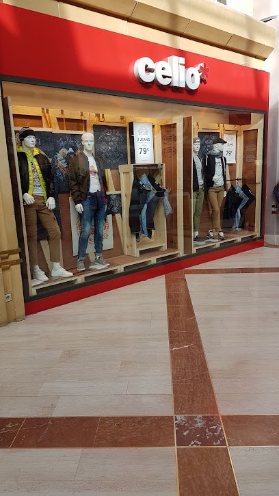 Celio, Magasin de Vêtements à Semécourt