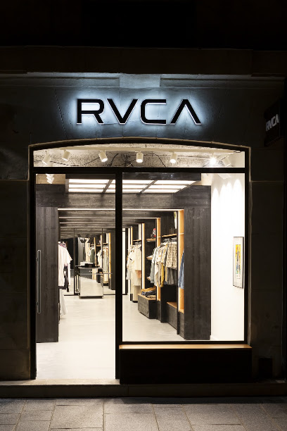 Rvca Paris Magasin De Vêtements à Paris 04