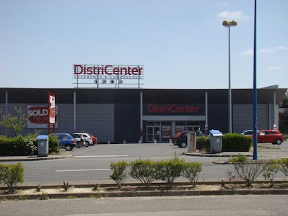 Magasin DistriCenter La Chapelle Sur Erdre, Magasin de Vêtements à La Chapelle-sur-Erdre